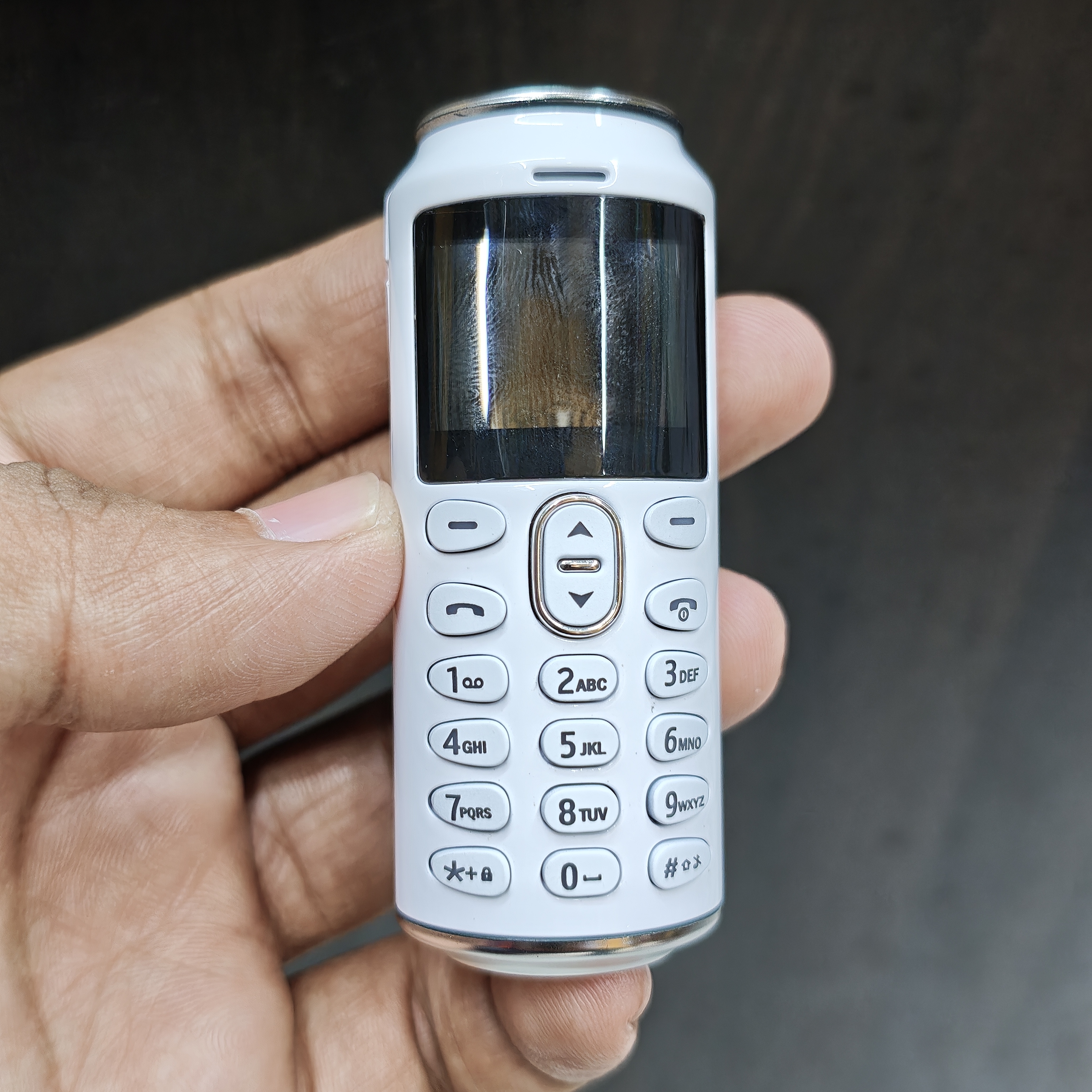 BM666 Mini Dual Card Non-Smart 2G Small Mobile Phone with Button Bar Students Elderly Supports Spanish French-Border Explosion